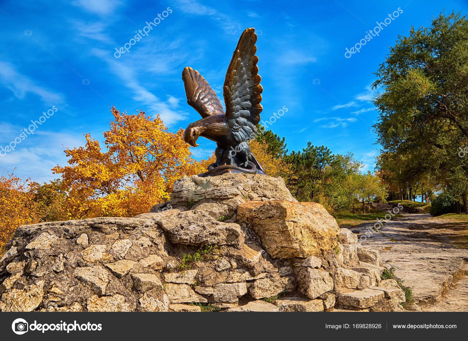 кмв отзывы. кмв отзывы. минеральные воды кавказа. кмв отзывы. орел символ кавказских минеральных вод.