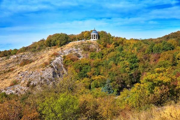Kuzey Kafkasya. Mount Mashuk. Sonbahar