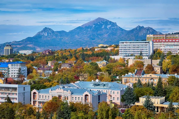 Kuzey Kafkasya. Pyatigorsk. Sonbahar