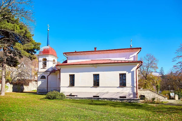 Severní Kavkaz. Pyatigorsk. Kostel Proměnění Páně — Stock fotografie