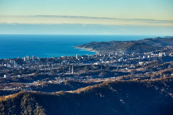 Kuzey Kafkasya. Dağlar. Sochi. Deniz