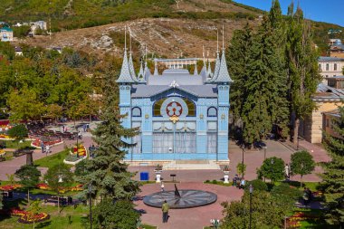 Pyatigorsk 'ta. Tatil yeri manzarası. Şehir Eğlence Parkı