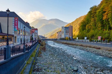 Soçi. Krasnaya Polyana. Spa mı? Altyapı. Peyzaj