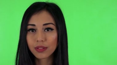 Asyalı kadın kamera için arıyorsunuz 