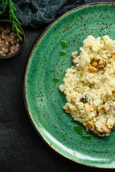 Risotto Musselsmain Kurs Läckert Ris Med Skaldjur Menyn Concept Food — Stockfoto