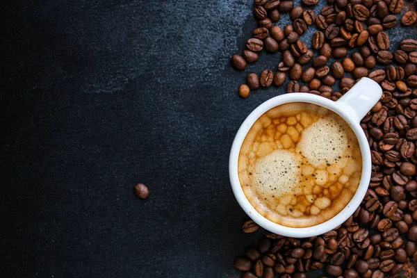 Kaffeetrinken Und Kaffeekörner Getränk Köstliches Heißgetränk Ansicht Von Oben Kopierraum — Stockfoto