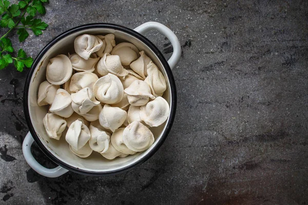 Tortellini Con Relleno Raviolis Dumplings Concepto Menú Antecedentes Alimenticios Vista —  Fotos de Stock
