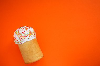 Paskalya pastası, geleneksel tatil tasarımı (Mutlu Paskalyalar) menü konsepti. Yemek geçmişi. Üst Manzara. Boşluğu kopyala