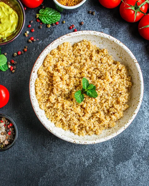 Quinoa Gătită Terci Cereale Fierte Alimentație Sănătoasă Fundal Concept Meniu — Fotografie, imagine de stoc