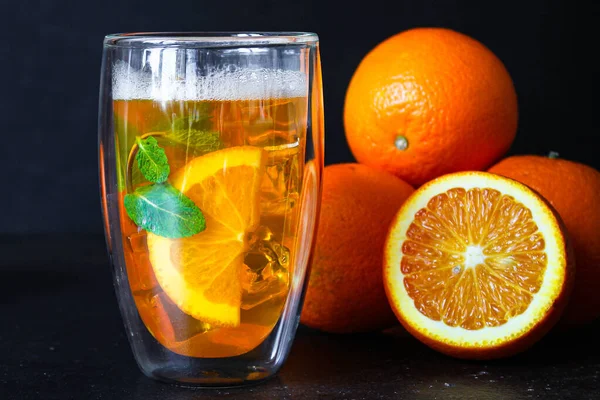 オレンジレモネード柑橘類 アイスドリンクソーダメニューのコンセプト 食べ物の背景 テキストのトップ表示コピースペース — ストック写真