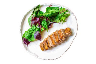 Ördek göğsü fileto salatası, menü konsepti yemek arka plan keto ya da paleo diyeti. Üst Manzara. metin için boşluk kopyala 