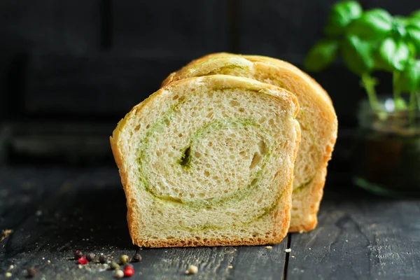 Rollo Pan Con Espinacas Hierbas Horneado Casero Concepto Menú Alimentación —  Fotos de Stock