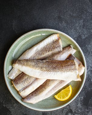 balık çiğ hake (pişirmek için malzemeler dizisi). Yemek geçmişi. Üst Manzara. Boşluk ketojeni ya da paleo diyet pascarian kopyala