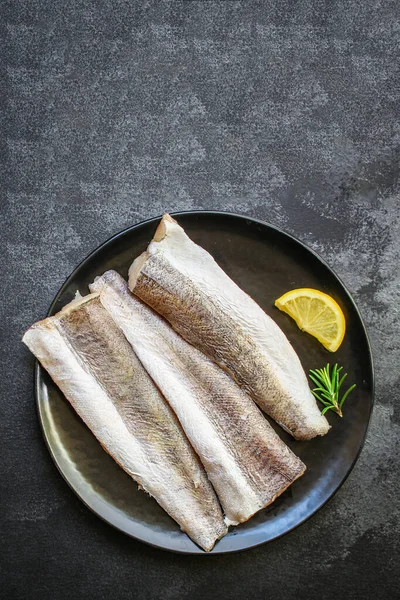 Pescada Crua Peixe Conjunto Ingredientes Para Cozinhar Fundo Comida Vista — Fotografia de Stock