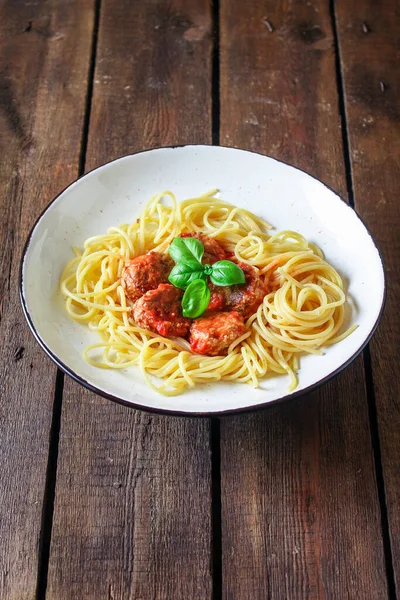 Macarrão Almôndegas Espaguete Molho Tomate Conceito Menu Alimentação Saudável Comida — Fotografia de Stock