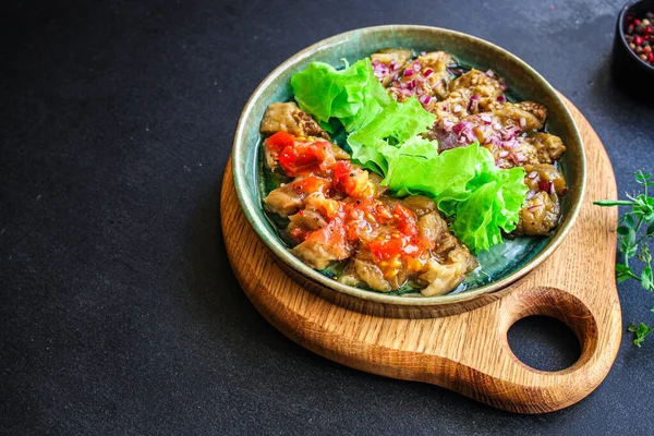 Padlizsán Saláta Fűszerek Paradicsom Antipasto Menü Koncepció Egészséges Táplálkozás Élelmiszer — Stock Fotó