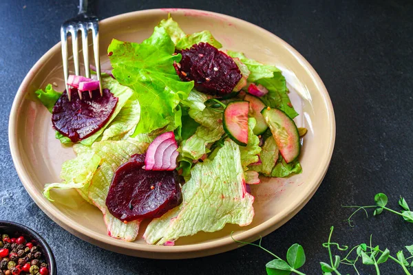 Gesunde Rote Bete Scheiben Eisbergsalat Gemüse Menükonzept Lebensmittel Hintergrund Keto — Stockfoto