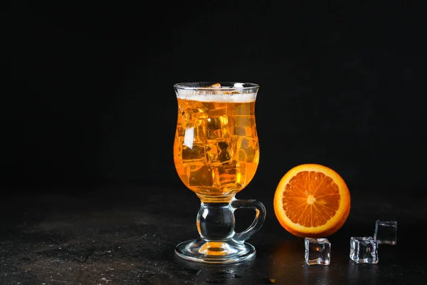 オレンジレモネード柑橘類 アイスドリンクソーダメニューのコンセプト 食べ物の背景 テキストのトップ表示コピースペース — ストック写真