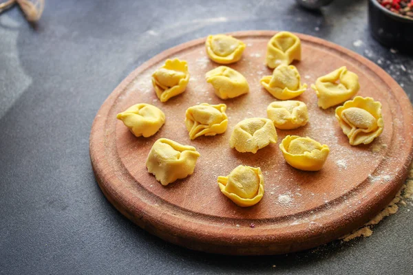 Tészta Tortellini Kitöltésével Menü Koncepció Egészséges Táplálkozás Élelmiszer Háttér Felülnézet — Stock Fotó