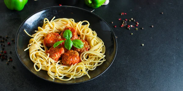 Makaron Spaghetti Klopsiki Sos Pomidorowy Koncepcja Menu Zdrowe Odżywianie Jedzenie — Zdjęcie stockowe