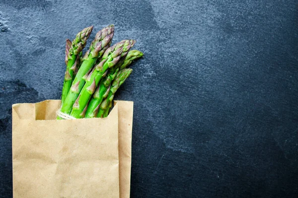 Σπαράγγια Φρέσκα Πράσινα Λαχανικά Αγορά Μενού Έννοια Υγιεινή Διατροφή Τρόφιμα — Φωτογραφία Αρχείου