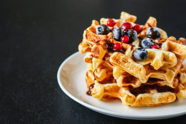 Tatlı tatlı menüsü konsepti sağlıklı beslenme. metin tablosu ayarları için yiyecek arkaplanı üst görünüm kopyalama alanı