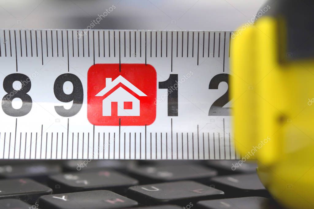 Roulette on the keyboard with symbol of a house . 