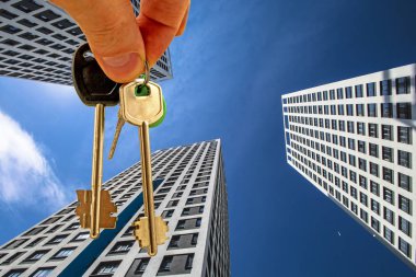 Evin cephe arka planda dairenin anahtarları . 