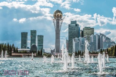 Kazakistan. Astana. Şehir merkezinde iş çeyrek.