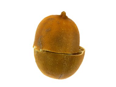 Beyaz arka plan üzerinde izole çürük limon