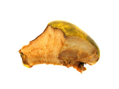                                Çürük armut beyaz arkaplanda izole edilmiş