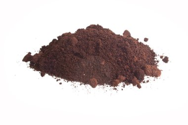 Beyaz arkaplanda izole kahve