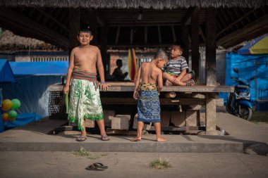 Tenganan, Bali / Endonezya - 25 Mayıs 2018: Tenganan bali köyünde uyum ortamı