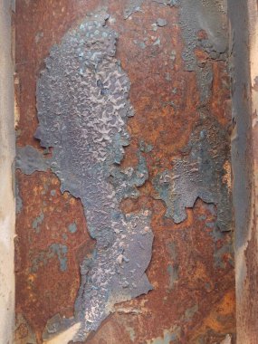 Paslı ve kömürleşmiş metal dokusu