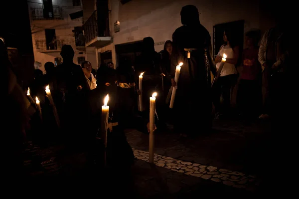 멕시코의 2011 사기죄로 촛불을 무릎을 나사렛 사람들 — 스톡 사진