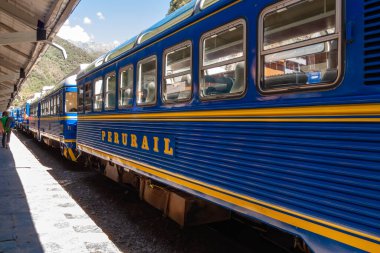 Peru 'da Machupicchu' ya giden tren Peru 'da harabe.
