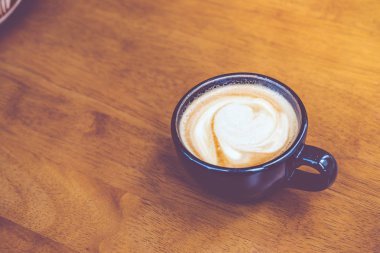 odasının kahve siyah kahve Kupası vintage ahşap tablo 