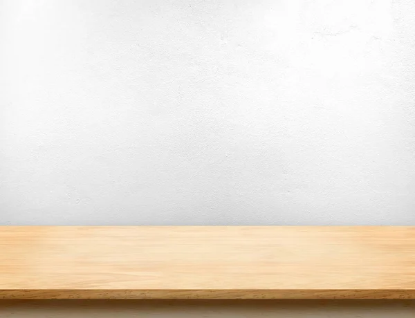 Деревянная столешница с белой стеной из бетона, макет шаблона f — стоковое фото