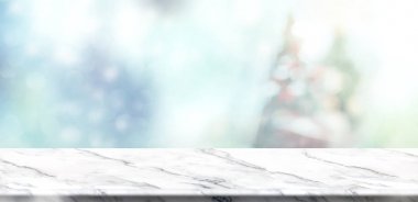 Boş beyaz mermer masa üstü sessiz soyut ile bulanıklık Noel 