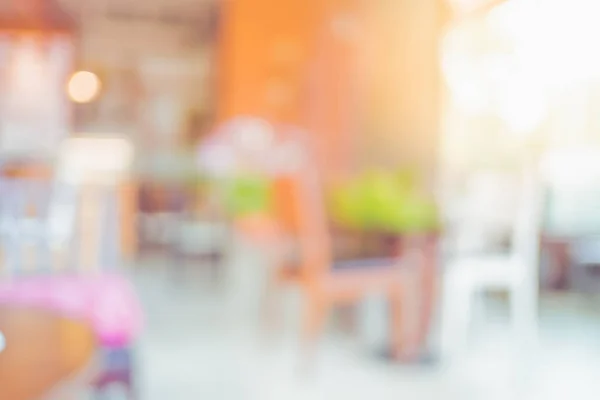 Verschwommener Hintergrund des Kunden, der im Café oder Café sitzt — Stockfoto