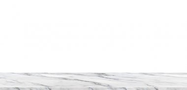Beyaz alan arka plan ile izole boş beyaz mermer masa üstü