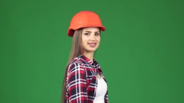 Kendine güvenen seksi kadın constructionist yapabiliriz onu pazı gösterilen jest