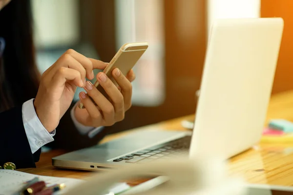 Concepto de negocio y tecnología — Foto de Stock