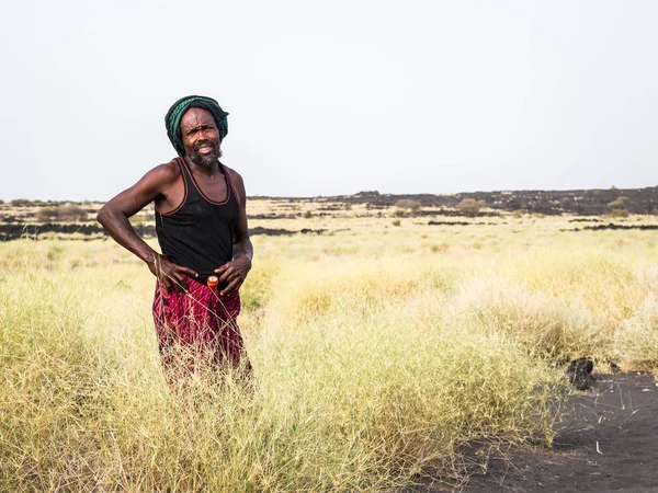 Local guide at Ertha Ale, Ethiopia — Stock Photo, Image