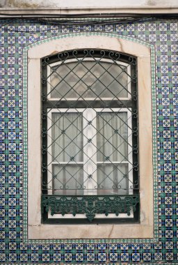 Bairro Alto eski pencere