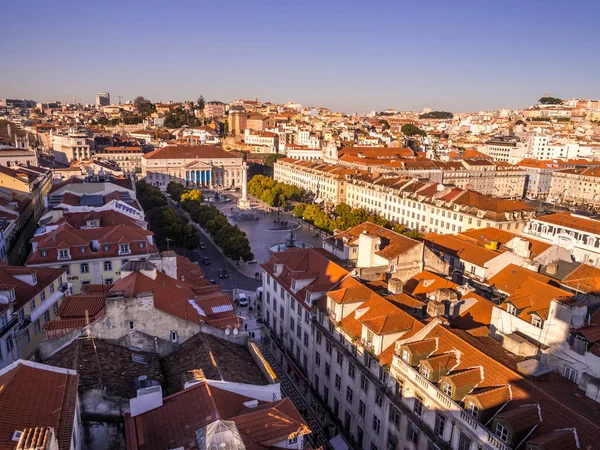 Stadsbilden i Lissabon sett från Elevador da Santa Justa — Stockfoto