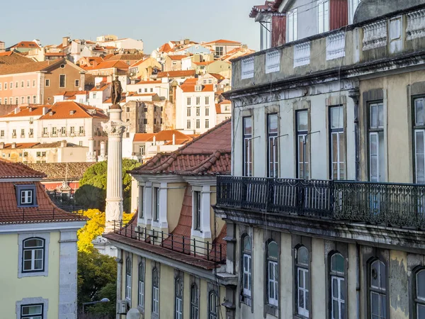 リスボンのペドロ4世の列 — ストック写真