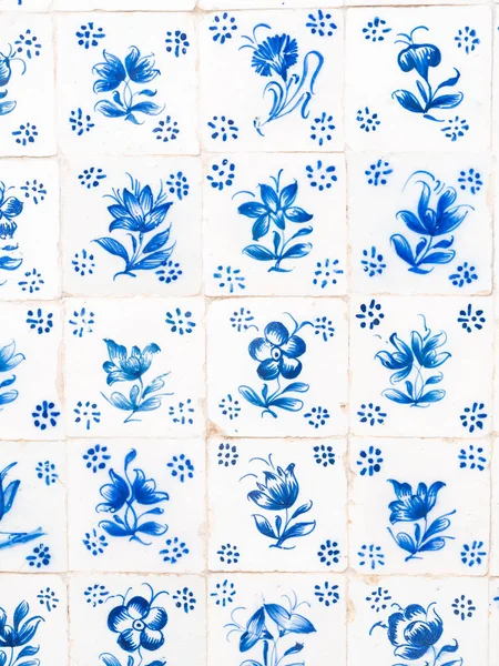 Traditional azulejos in Obidos — Stock Photo, Image