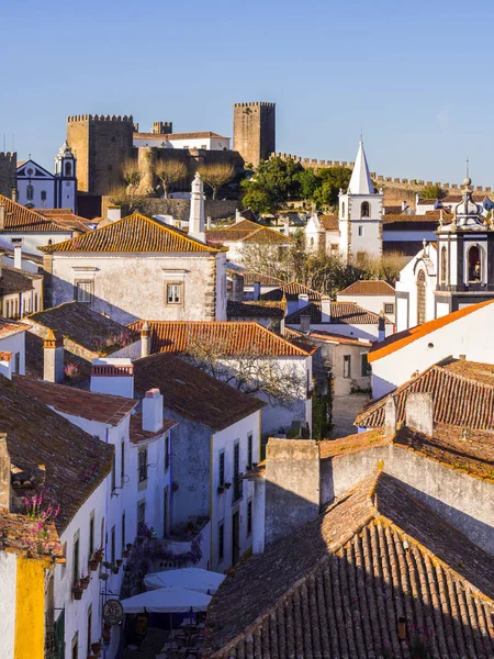 Paisaje urbano de Obidos en una tarde . — Foto de Stock