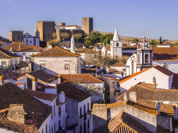 Paisaje urbano de Obidos en una tarde . — Foto de Stock